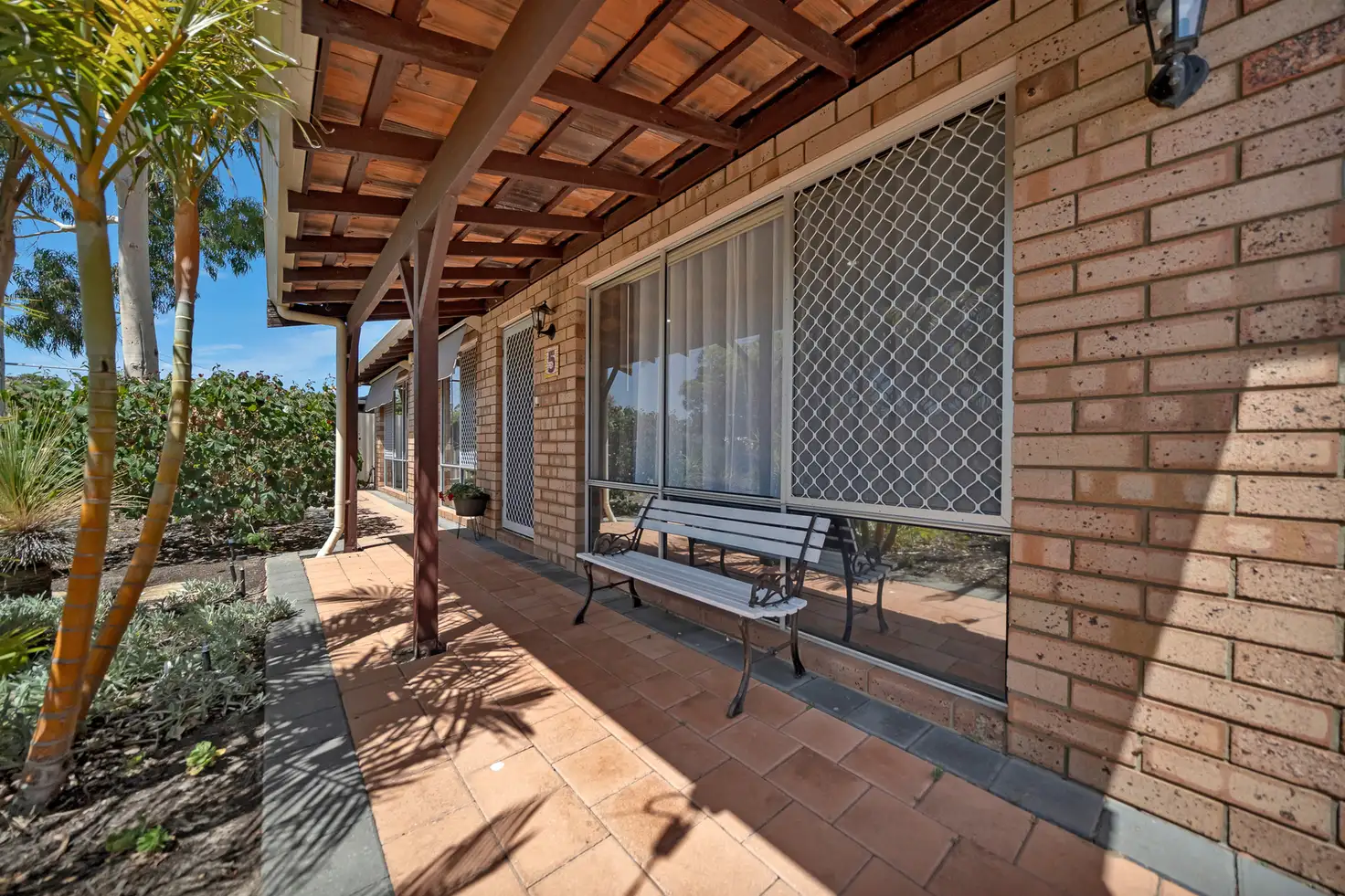 Main view of Homely house listing, 5 Ivanhoe Place, Gosnells WA 6110