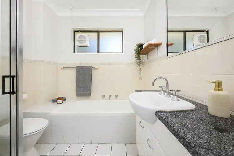 Sixth view of Homely apartment listing, 5/118 Pacific Highway, Roseville NSW 2069