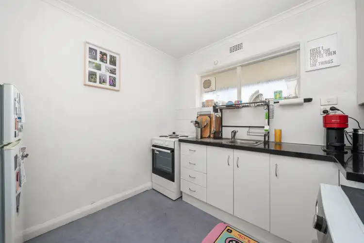 Fifth view of Homely apartment listing, 2/4 Ellerslie Road, Battery Point TAS 7004
