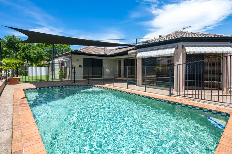 65 Edinburgh Road, Benowa Waters QLD 4217