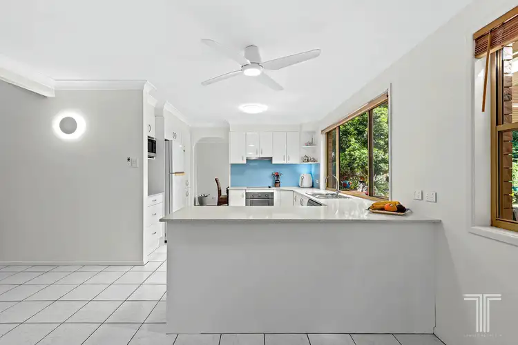 Sixth view of Homely house listing, 10 Magenta Place, Wishart QLD 4122