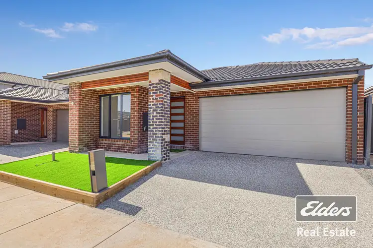 20 Yeoman Street, Melton South VIC 3338