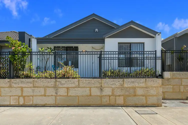 54 Jubilee Avenue, Success WA 6164