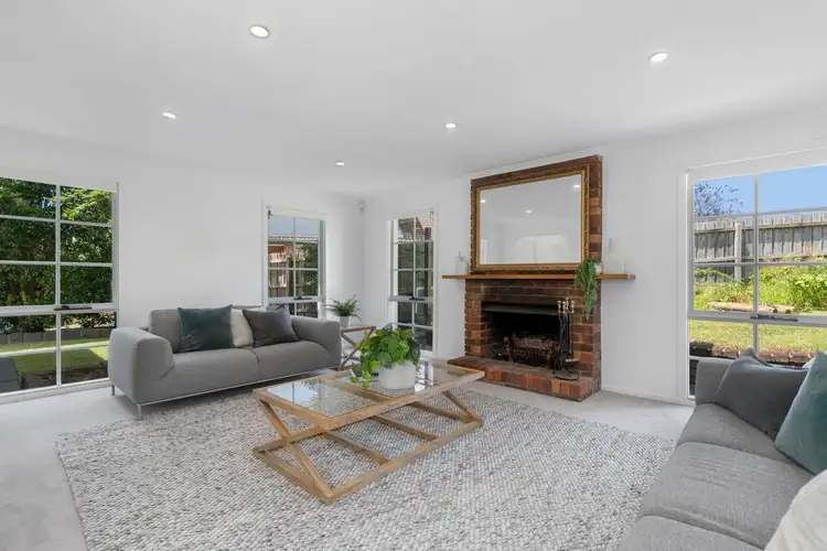 Second view of Homely house listing, 5 The Loch, Croydon Hills VIC 3136