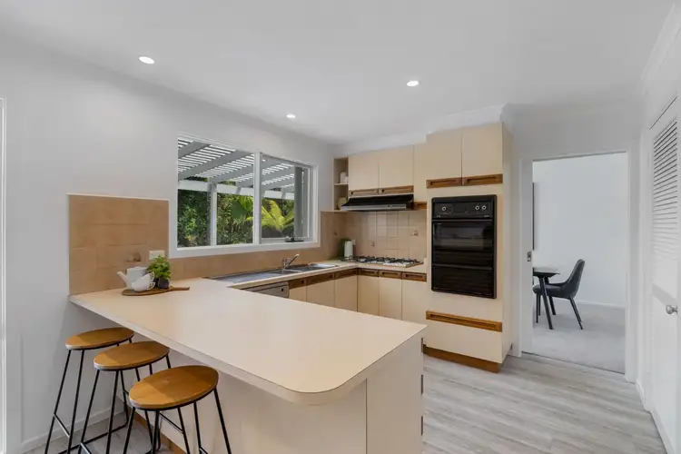 Third view of Homely house listing, 5 The Loch, Croydon Hills VIC 3136