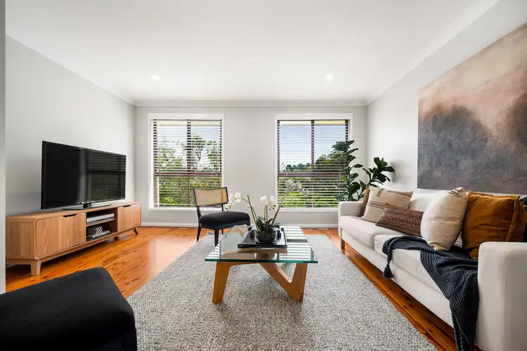 16 Banksia Road, Wentworth Falls NSW 2782