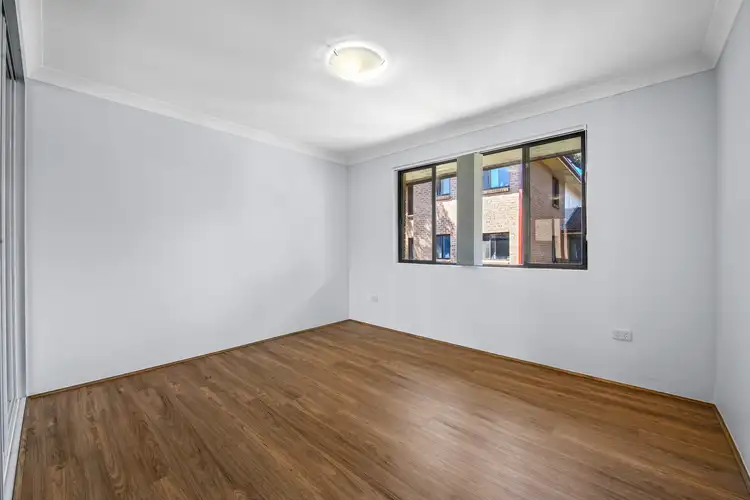 Third view of Homely apartment listing, 5/26 Central Avenue, Westmead NSW 2145