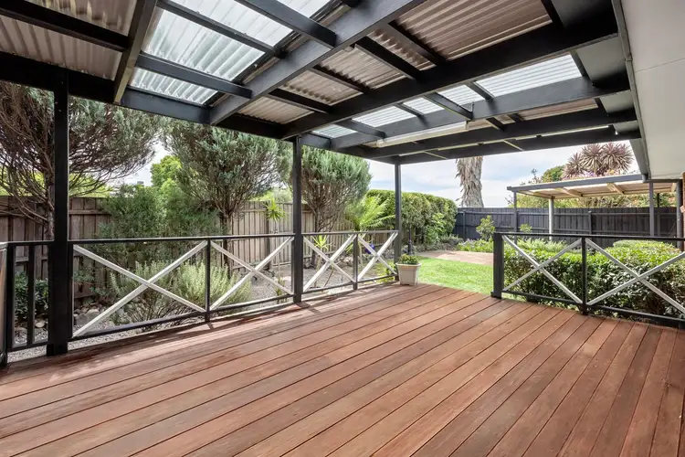 Sixth view of Homely house listing, 4 Nabila Close, Endeavour Hills VIC 3802