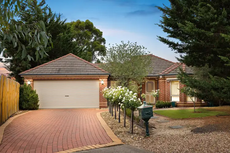 6 Tivoli Court