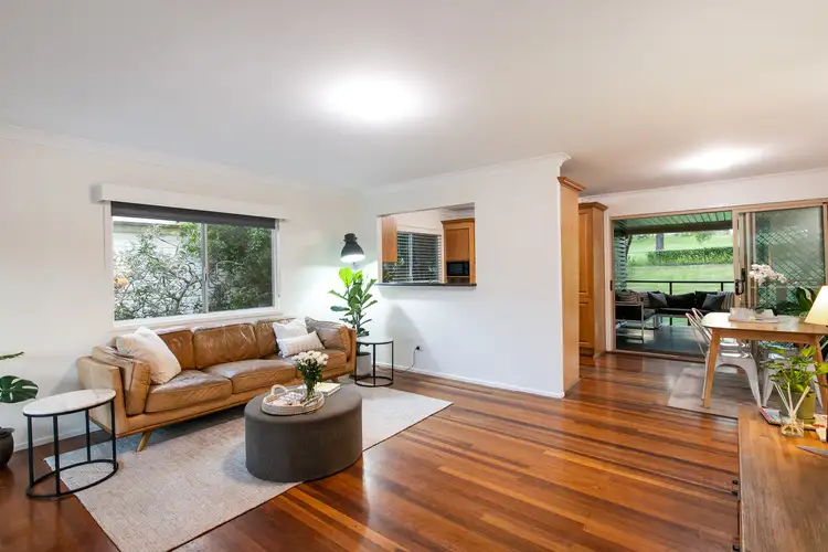 Second view of Homely house listing, 52 Pareena Crescent, Mansfield QLD 4122