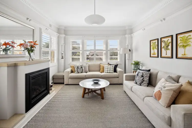 2/17 Laurence Street, Manly NSW 2095