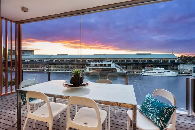 243/3 Darling Island Road