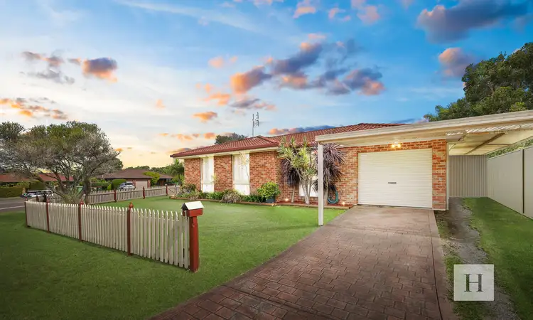 1 Parton Close, Buff Point NSW 2262