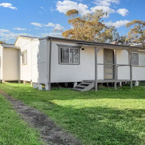16 Scott Street, Scone NSW 2337