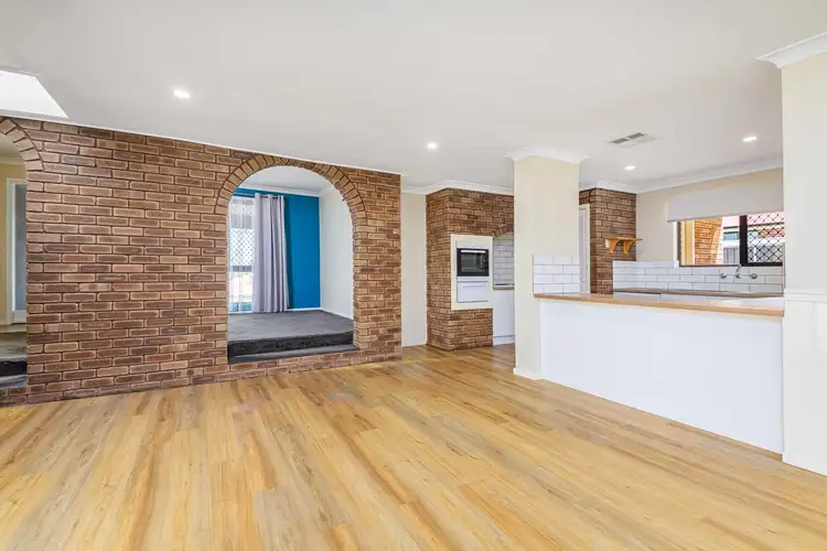 Fifth view of Homely house listing, 7 Harnett Place, Australind WA 6233
