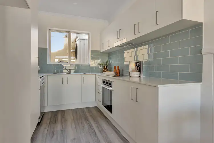 9/33 North Esplanade, Glenelg North SA 5045