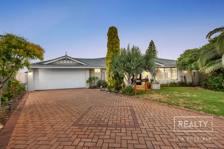 18 Mulloway Court, Sorrento WA 6020