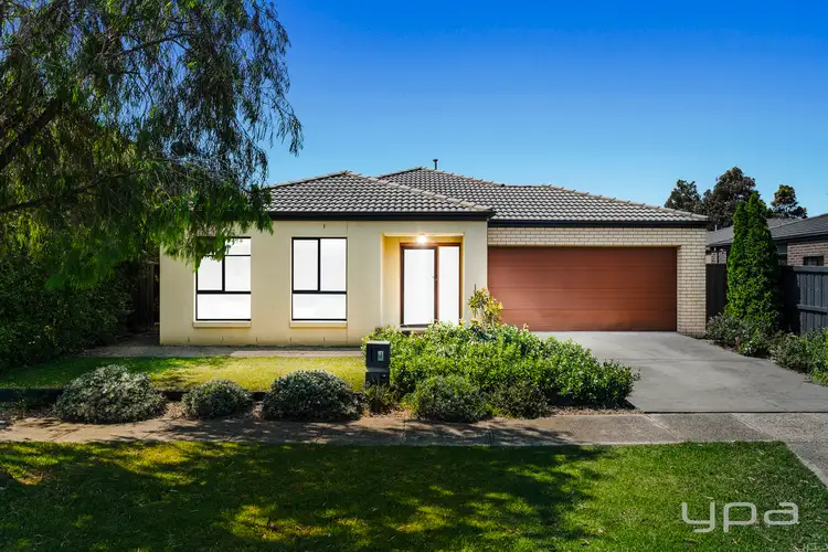4 Millpond Drive, Point Cook VIC 3030