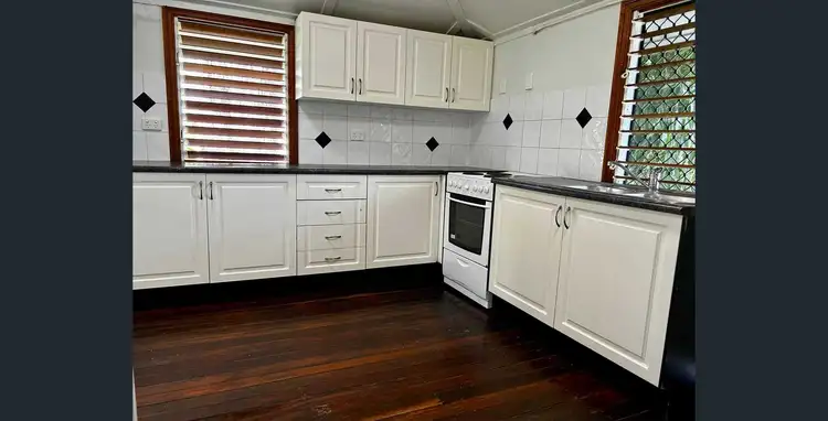 Main view of Homely unit listing, 3/114 Perkins Street West, Railway Estate QLD 4810