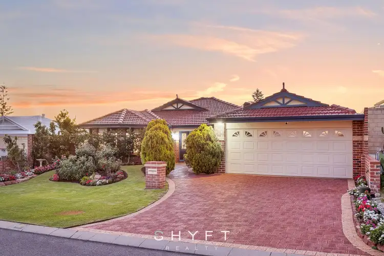 7 Holyhead Green, Mindarie WA 6030