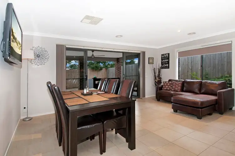 Fifth view of Homely house listing, 8 Paradise Way, Skye VIC 3977