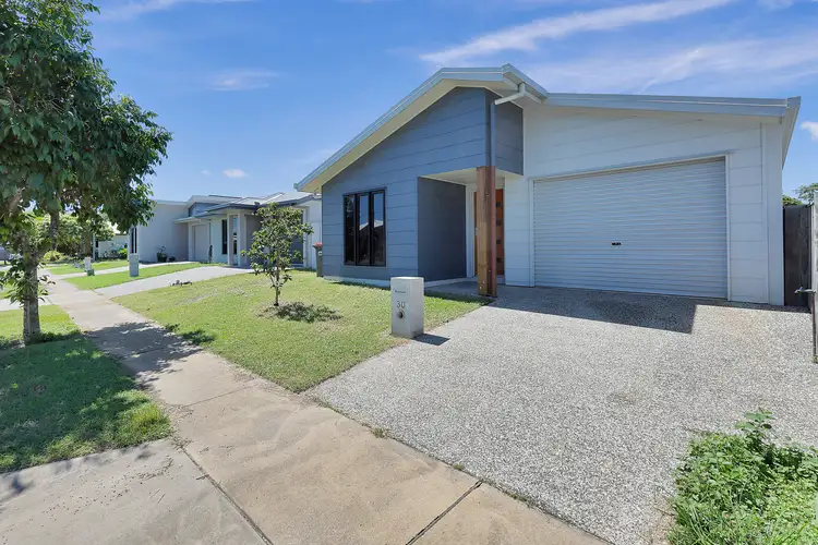 30 Whitefig Close