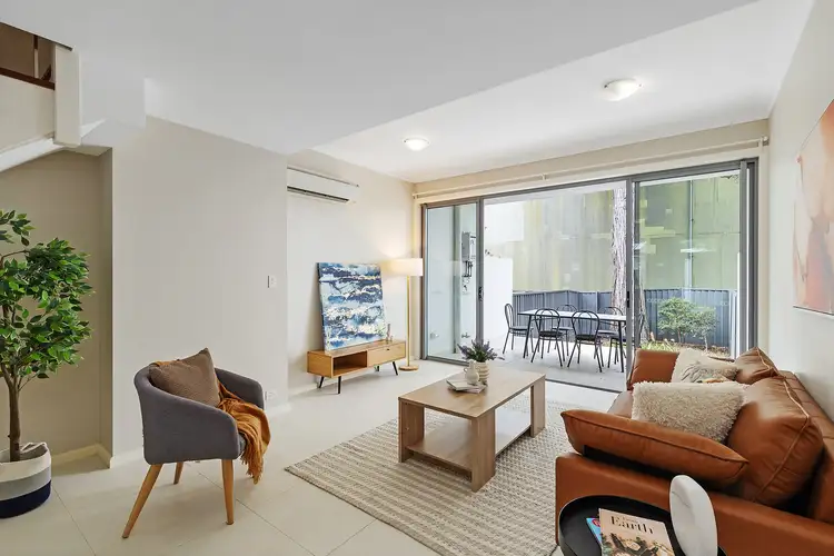 21/2 Galston Road, Hornsby NSW 2077