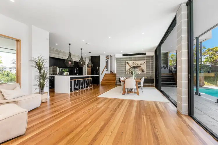 83 Garrick Street, Coolangatta QLD 4225