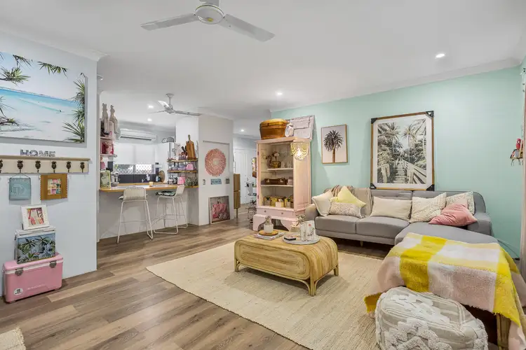 Main view of Homely unit listing, 2/9 Ragnar Street, Edmonton QLD 4869