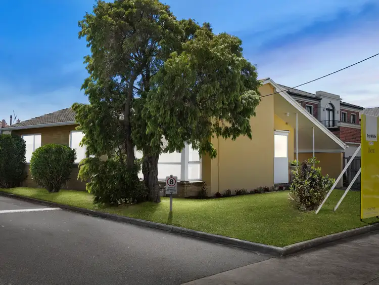 Second view of Homely unit listing, 9/5 James Street, Mordialloc VIC 3195