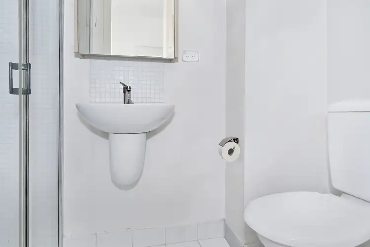 Fourth view of Homely studio listing, 4/62-68 Hayward Lane, Melbourne VIC 3000