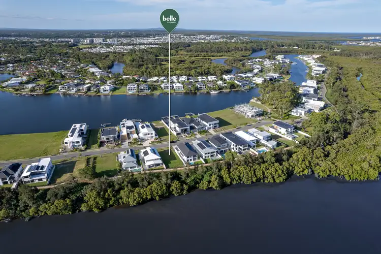 73 Lake Serenity Boulevard, Helensvale QLD 4212