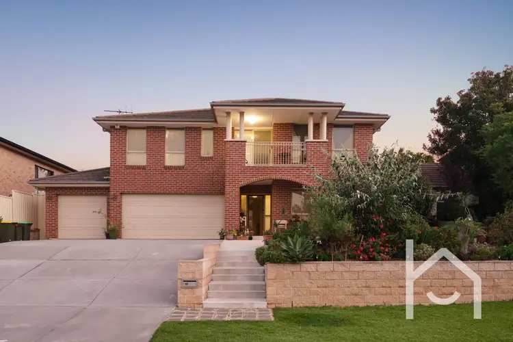 18 Gledswood Place