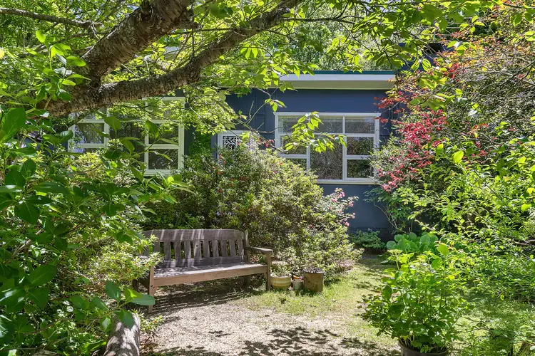 9 Brady Avenue