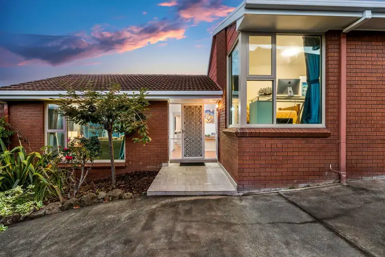 14 Hatton Gardens, Sandy Bay TAS 7005