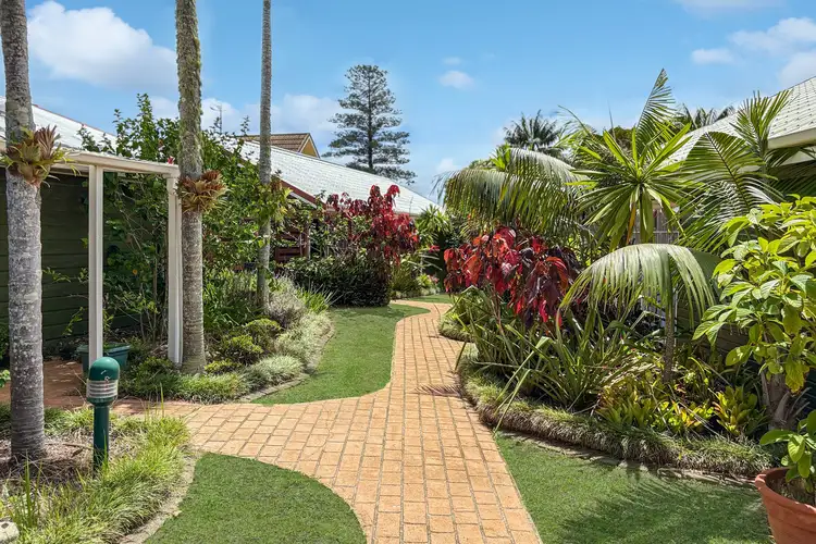 2/126 Taylors Road