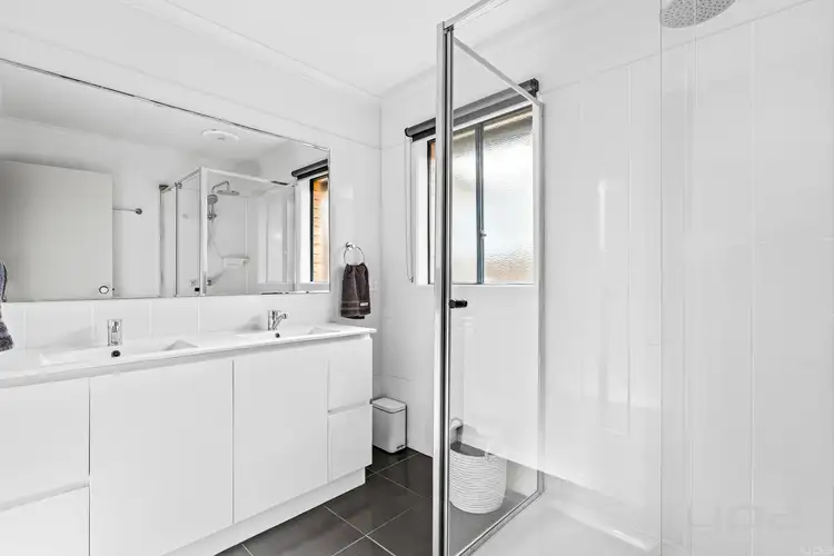 Sixth view of Homely house listing, 5 Tarragon Drive, Tarneit VIC 3029