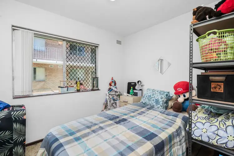 Sixth view of Homely unit listing, 4/76 Kent Street, Rockingham WA 6168