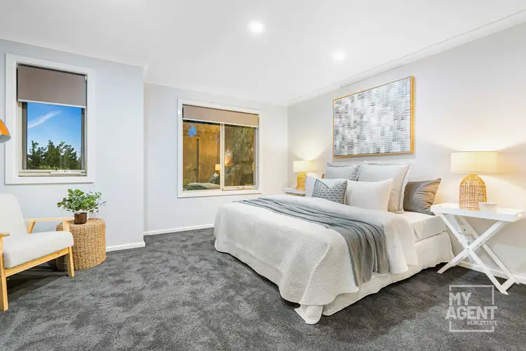 Fourth view of Homely townhouse listing, 19/1 Hyde Park Avenue, Craigieburn VIC 3064