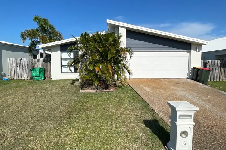 4 Waikiki Terrace, Mount Low QLD 4818