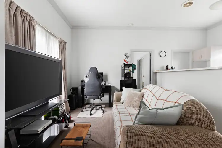 Fifth view of Homely unit listing, 11/3 Hamilton Street, Gisborne VIC 3437