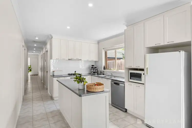 Fifth view of Homely unit listing, 1/19 Cootamundra Court, Werribee VIC 3030