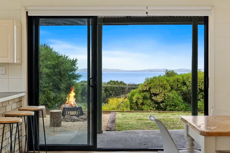 27 Myrica Street, Primrose Sands TAS 7173