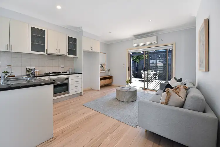 3/6 Smith Street, Reservoir VIC 3073
