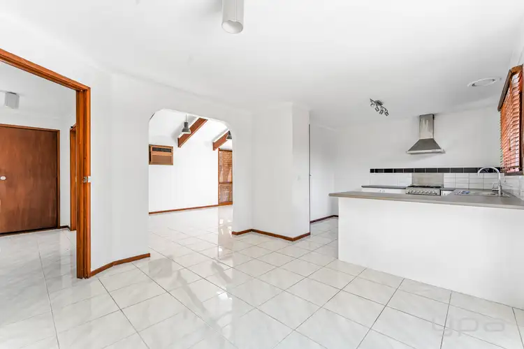 Fifth view of Homely house listing, 18 Arnold Court, Hoppers Crossing VIC 3029