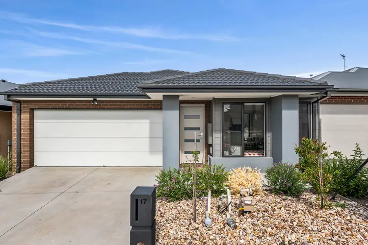 17 Stannis Street, Charlemont VIC 3217