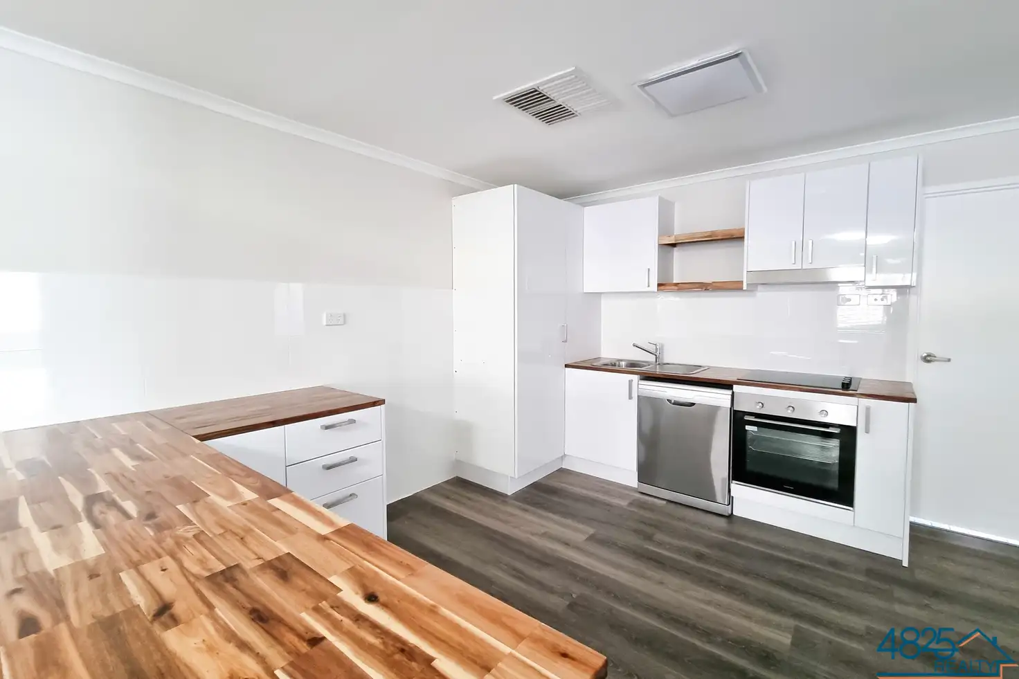 Main view of Homely unit listing, 1/9 Fourth Avenue, Mount Isa QLD 4825