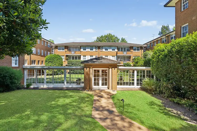 5/2 Woonona Avenue, Wahroonga NSW 2076
