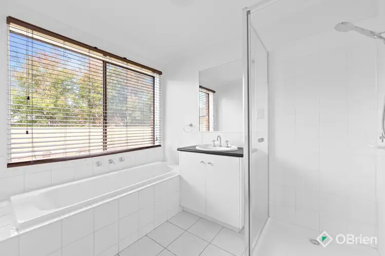 Fifth view of Homely house listing, 4 Lyell Place, Taylors Lakes VIC 3038