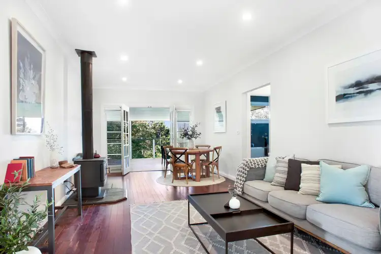 Third view of Homely house listing, 5 Bermuka Avenue, Wentworth Falls NSW 2782